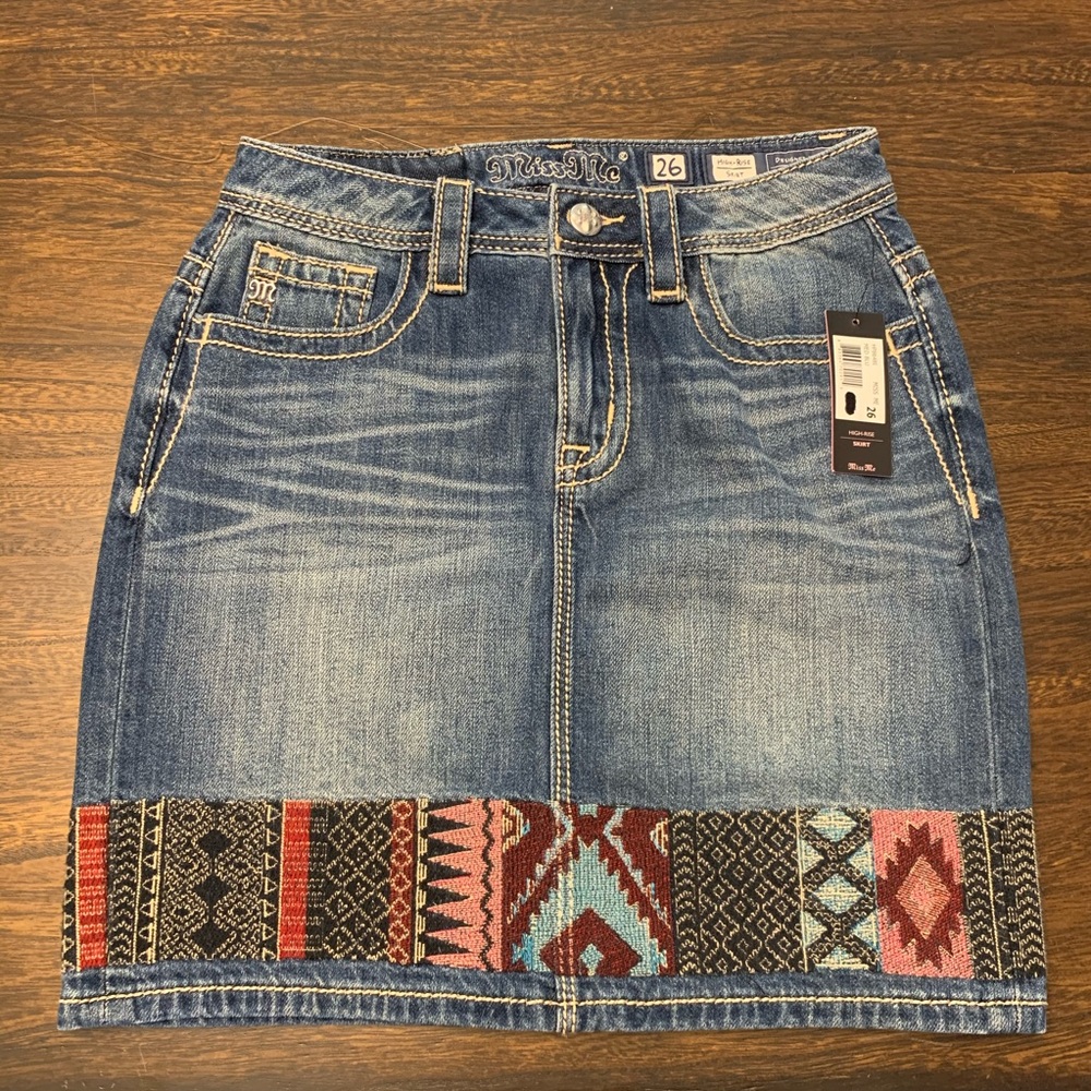 Miss Me Embroidered Skirt ✨